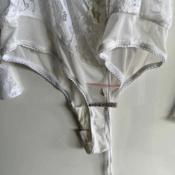NWOT Free People x Intimately WOMEN'S BODYSUIT M Ready To Party LACE SEQUIN - Picture 12 of 16